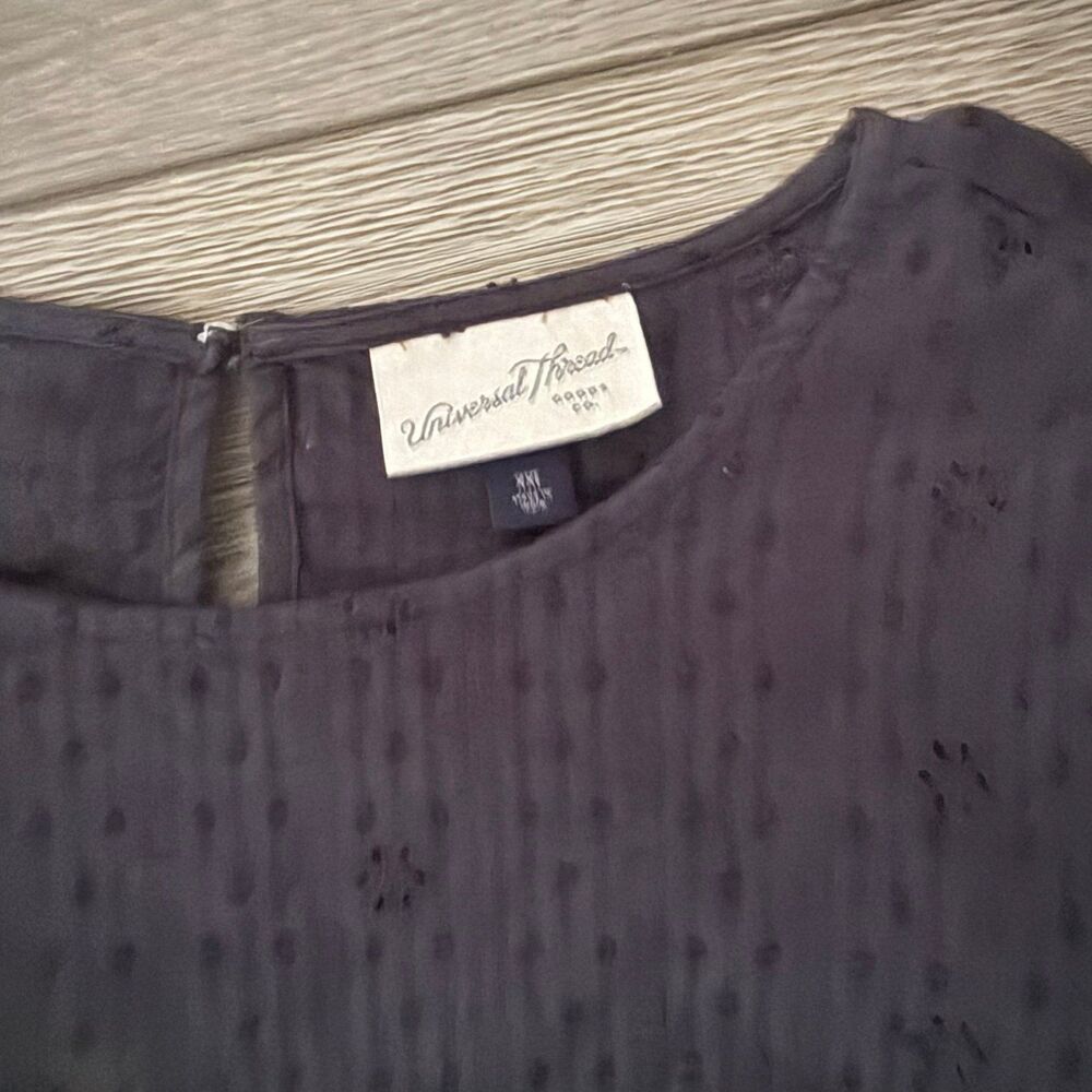 Universal Thread Blouse - Picture 3 of 3